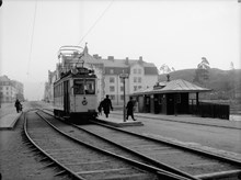 Hållplats för spårvagnar på Hägerstensvägen