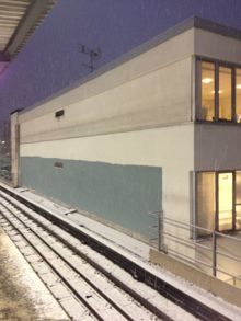 Klottersanerad vägg vid Farsta Centrums tunnelbanestation